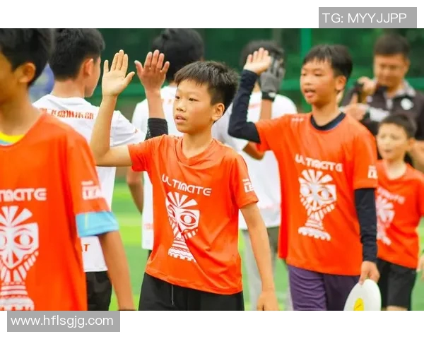 深圳飞盘队包夹战术分析与比赛表现的得失总结 深圳飞盘队包夹战术分析与比赛表现的得失总结