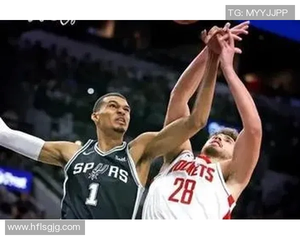 多伦多猛龙与火箭的激烈对决展现篮球魅力与团队精神的完美结合