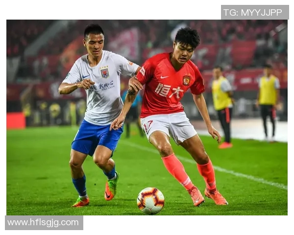 恒大与鲁能激战正酣最新比分实时更新与赛况分析