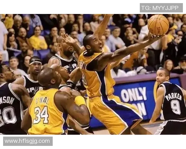 科比带领湖人对决马刺的经典对抗赛回顾与分析 科比带领湖人对决马刺的经典对抗赛回顾与分析