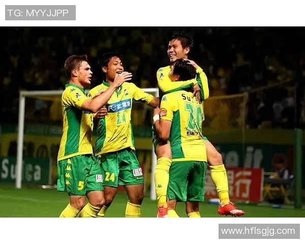 磐田山叶与鸟栖的激烈对决展现足球魅力与团队精神 磐田山叶与鸟栖的激烈对决展现足球魅力与团队精神