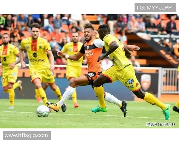 雅典队与莫陆军的激烈对决揭示了足球战术的博弈与激情