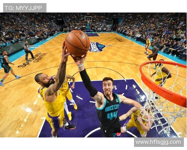 黄蜂对湖人今日直播时间及观看方式详解,精彩赛事不容错过 黄蜂对湖人今日直播时间及观看方式详解,精彩赛事不容错过