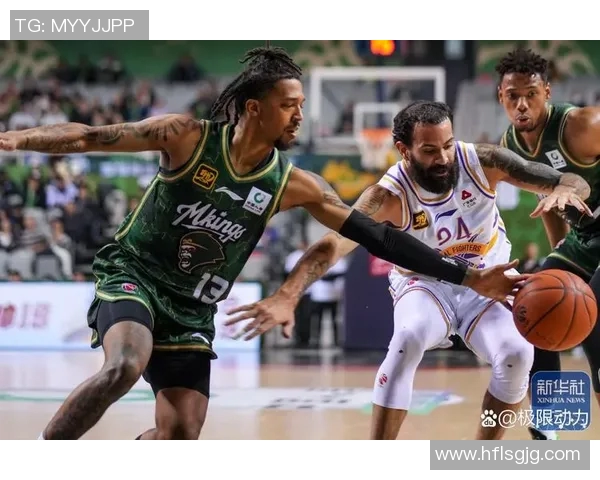 2013年CBA青岛队与北京队激战回顾精彩瞬间与赛场亮点分析 2013年CBA青岛队与北京队激战回顾精彩瞬间与赛场亮点分析